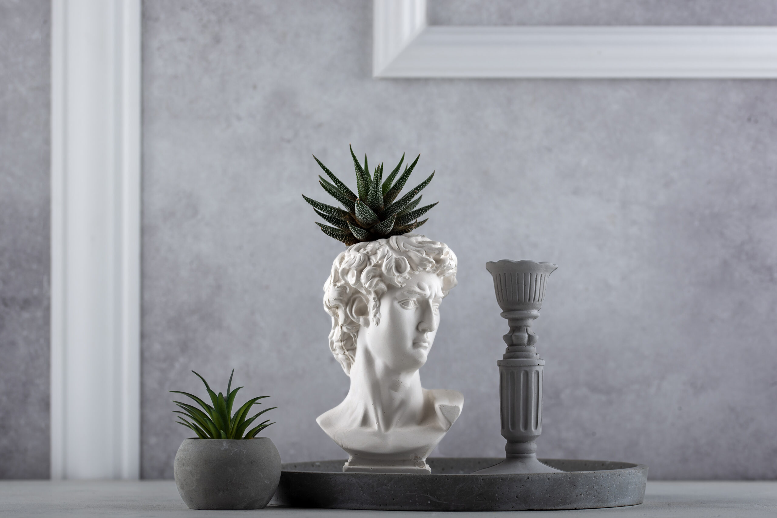 beautiful-roman-figure-carving